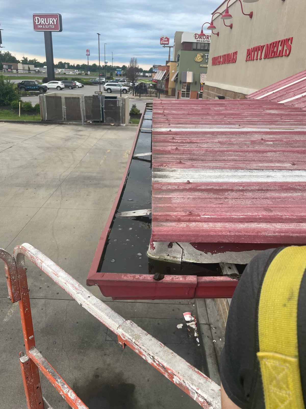 Commercial maintenance photo 3